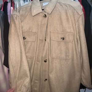 Cute tan jacket from old navy only used once for fall photos.